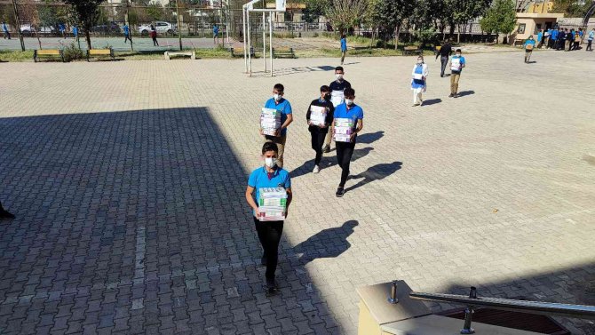 İ̇stanbul’dan Silopi’ye Kitap Desteği