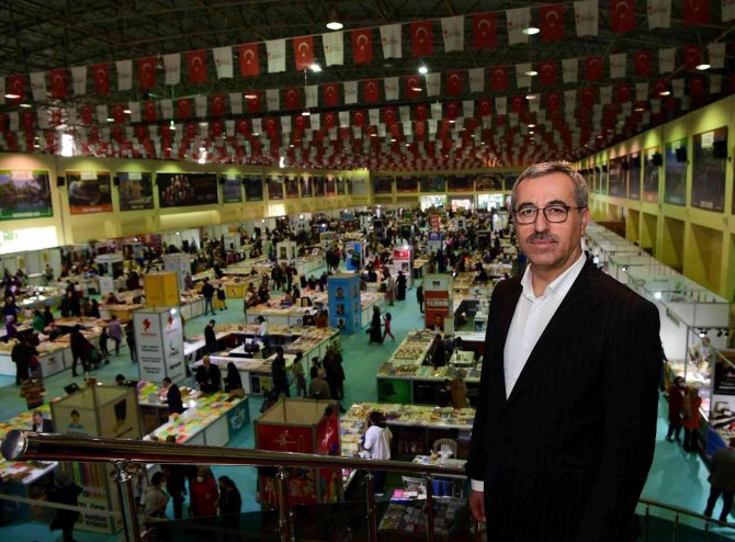 Kahramanmaraş Kitap Ve Kültür Fuarı 250 Bin Ziyaretçiyi Ağırladı
