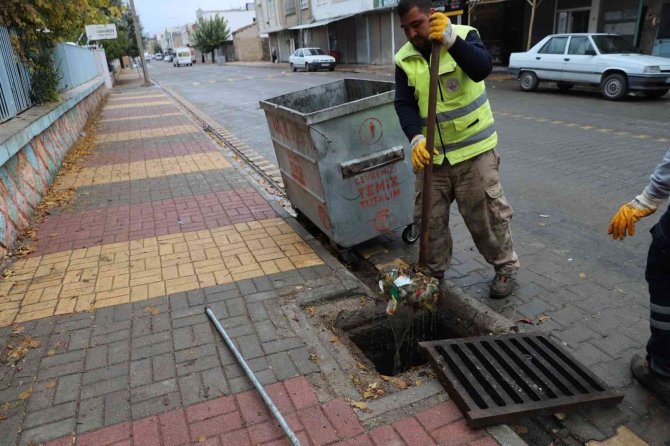 Kahta Belediyesi Kış Hazırlıklarına Devam Ediyor