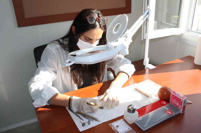 Tarihe Işık Tutan Eserler Bilimsel Çalışmalar İçin Bu Şekilde Hazırlanıyor