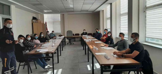 Polis Memurlarına İlk Yardım Eğitimi