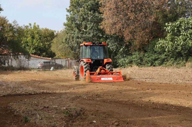 Menteşe’de 1 Ton Karakılçık Buğdayı Toprakla Buluştu