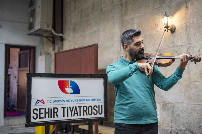 Mersin Büyükşehir Kent Orkestrasına Yeni Sanatçı Alımı