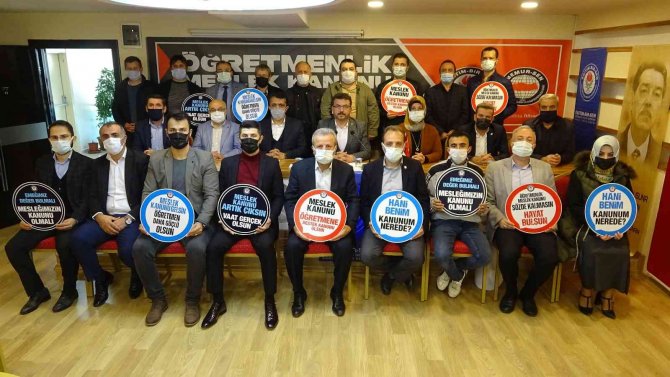 Acar: "Meslek Kanunu Öğretmene Destek Kanunu Olmalıdır"