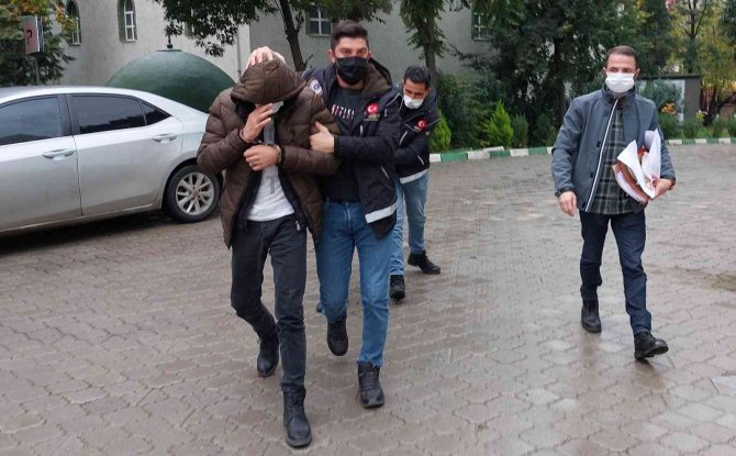 Uyuşturucu Ticaretinden 3 Kişi Adliyeye Sevk Edildi