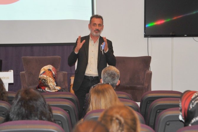 “Müzede 1 Gün” Projesi İle 25 Bin Öğrenciye Eğitim Hedefleniyor