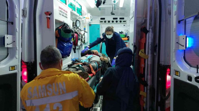 Samsun’da Kazada Motosiklette Bulunan 2 Kişi Ağır Yaralandı