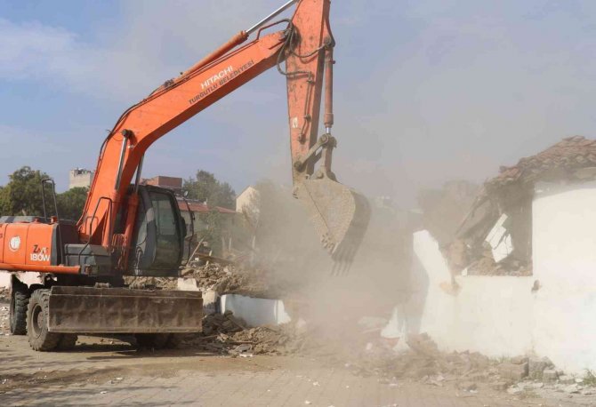 Cuma Pazarı Projesi İçin Hazırlıklar Devam Ediyor