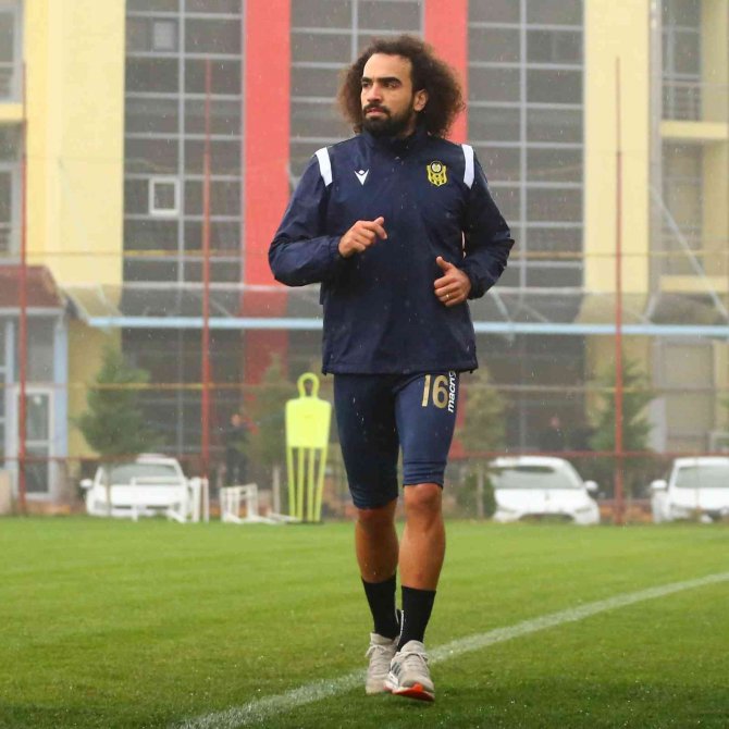 Yeni Malatyaspor’da, Başakşehir Mesaisi Sürüyor