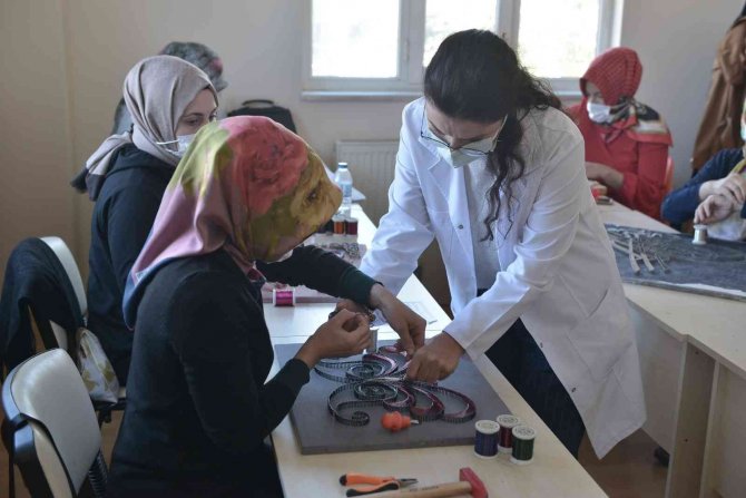 Yıldırımlı Kadınlara ‘Altın Bilezik’