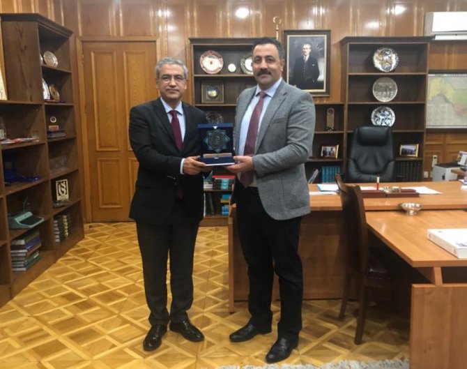 Alkü Rektörü Kalan, Özbekistan Büyükelçisi Olgan Bekar İle Bir Araya Geldi