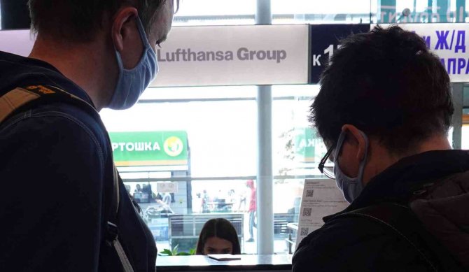Alman Havayolu Şirketi Lufthansa, Salgının Başlamasından Bu Yana İlk Kez Kar Açıkladı
