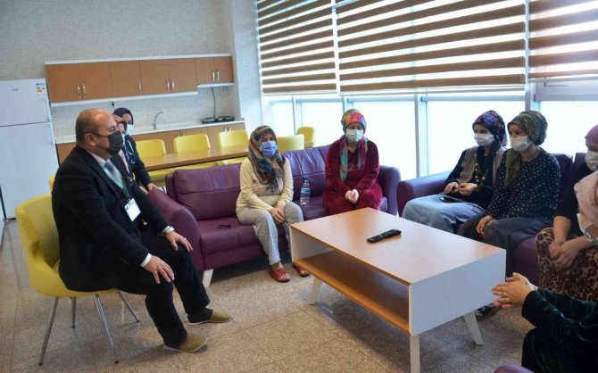 Anneler Hastanede 5 Yıldızlı Otel Konforunda Sevgi Misafirhanesinde Ağırlanıyor