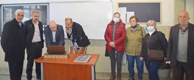 Bulgar Diplomatlardan Seçim Ziyareti