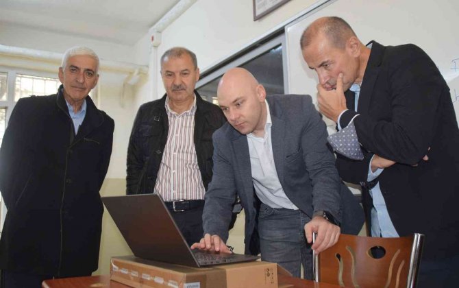 Bulgar Diplomatlardan Seçim Ziyareti
