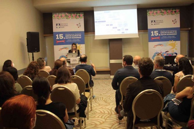 Uzmanlardan Anne-babalara Uyarı: "Çocuklardaki Öksürüğü Hafife Almayın"