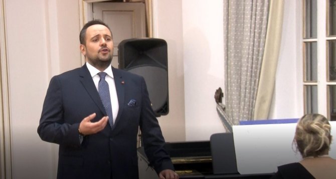 Dob Genel Müdürü Karahan’a İ̇talya’dan ‘Devlet Nişanı’