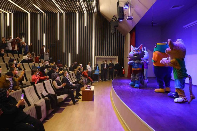 Başkan Kartoğlu’ndan Engelli Çocuk Ve Gençlere Müjde