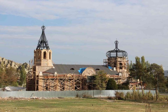 Erzurum’da Bulunan Oltu Rus Kilisesi’nde Restorasyon Çalışmaları Devam Ediyor