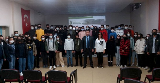 Öğrencilere İklim Bilinci Aşılanıyor