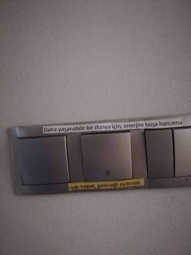 Öğrencilere Tasarruf Uyarısı