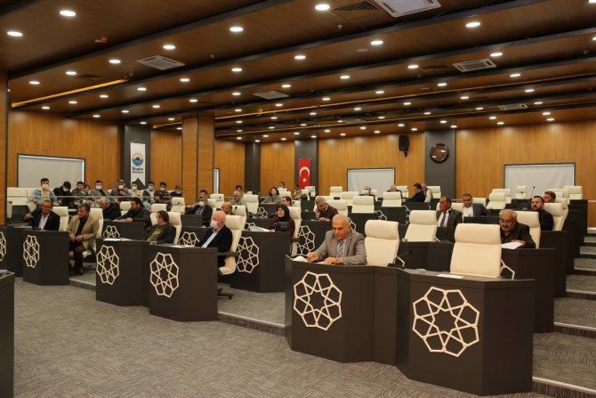 İ̇lkadım Meclisi Toplandı