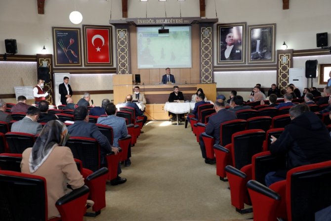 İ̇negöl Belediye Meclisi Toplandı