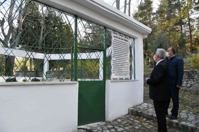 Isparta’da Halife Sultan Mezarlığına 8 Bin Kabirlik Yeni Alan Oluşturuluyor