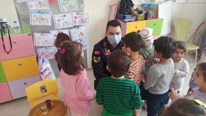 Miniklere Trafik Eğitim Semineri