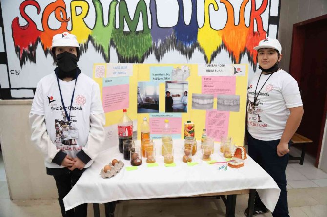 Kahta’da Tubi̇tak Bilim Fuarı Gerçekleştirildi