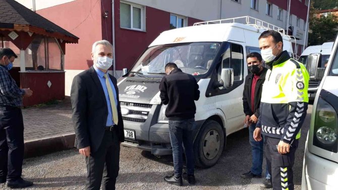 İ̇nebolu’da Okul Servisleri Denetlendi