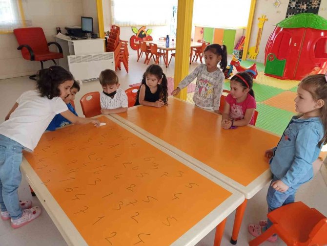 Eğlencenin Adresi Güldeste Oyun Merkezi