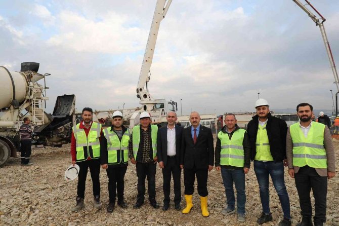 "Sıfır Atık" Konusunda Örnek Olacak Merkezin Temeli Atıldı
