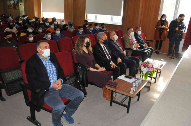 Akşehir’i Seviyorum Şehrimi Tanıyorum Projesi Hayata Geçti