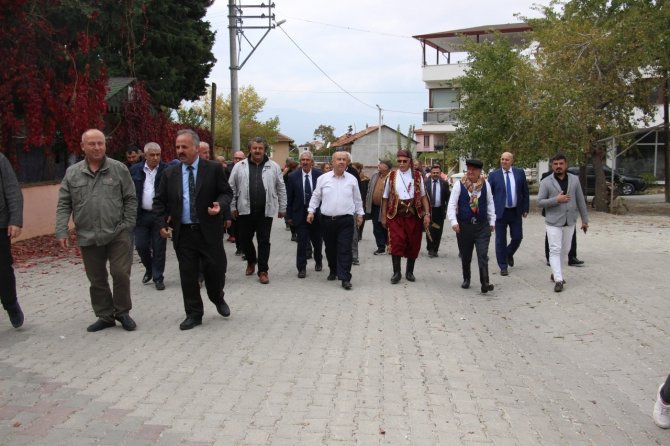 Türk Geleneğini Yaşatmak İçin 21 İlden Bir Araya Geldiler