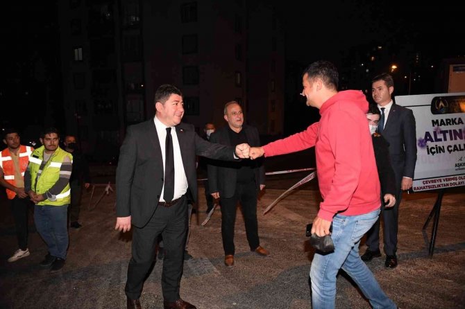 Altınordu’da Sıcak Asfalt Mesaisi Sürüyor