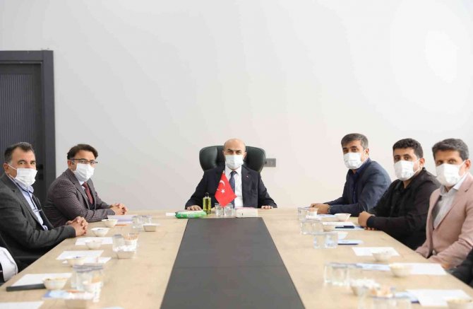 Mardin Valisi Demirtaş, Yeni İstihdam Yatırımlarının Müjdesini Verdi