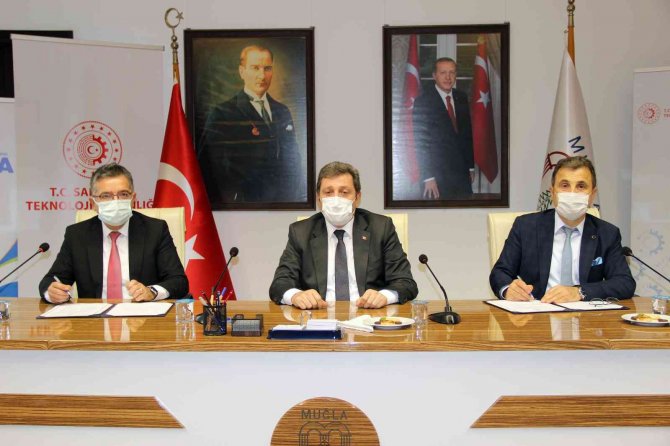 Üniversite İle Geka Arasında Yatçılık Sektörüne Ara Eleman Protokolü