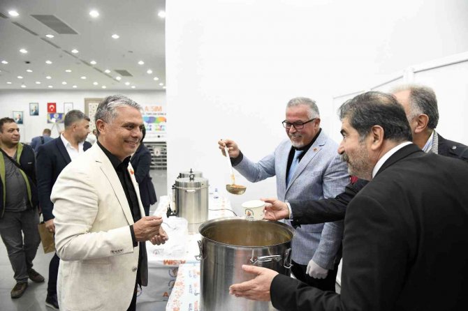 Başkan Uysal, Merhum Cumhurbaşkanı Demirel’i Anma Programına Katıldı