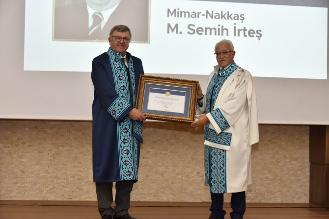 Konya’da “1. Uluslararası Geleneğimiz, Geleceğimiz Ve Ustalarımız Sempozyumu” Başladı