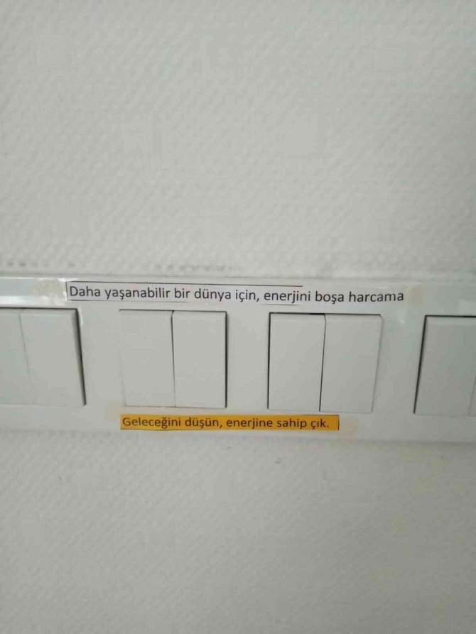 Öğrencilere Tasarruf Uyarısı