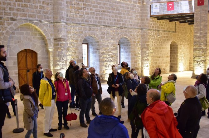 Turist Rehberleri Malatya’nın Tarihi Mekanlarını Gezdi