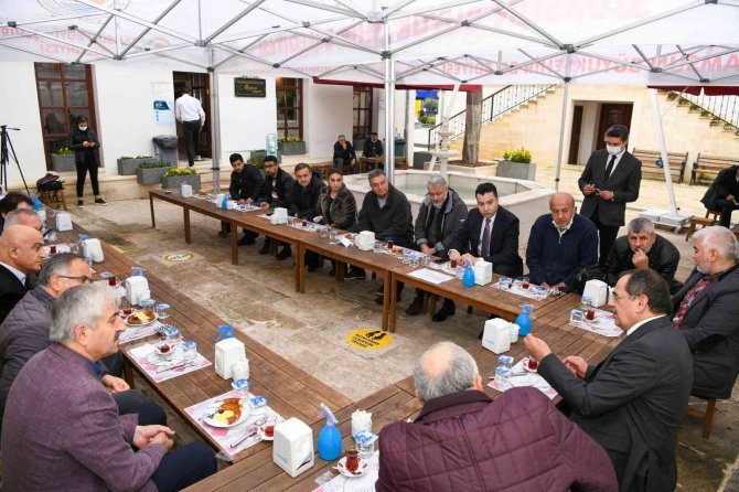 Demir: “Saathane Meydanı Tarihimizle Buluşma Projesidir”