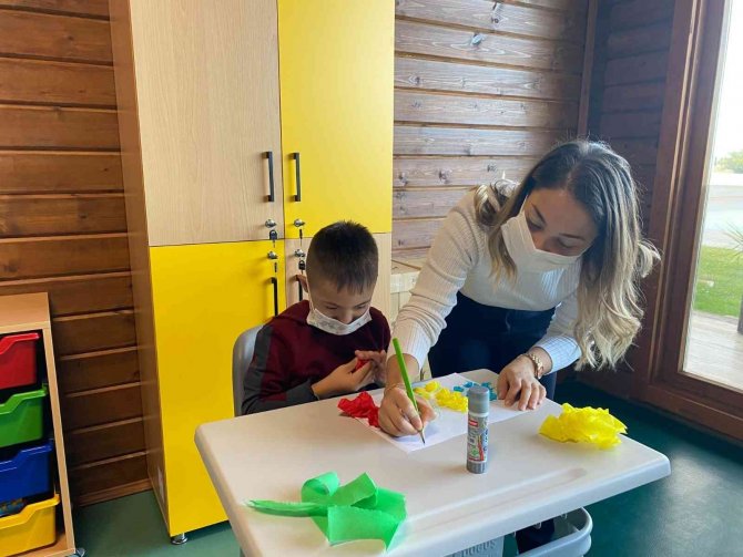 Engelli Çocuklar İçin “Engelsiz Çocuk Evi”