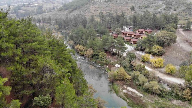 Şehrin En Uzak Noktasına Yapılan Bungalov Evler Dolup Taşıyor