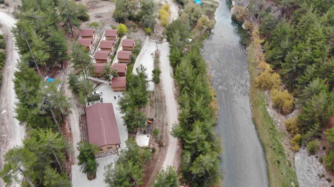 Şehrin En Uzak Noktasına Yapılan Bungalov Evler Dolup Taşıyor