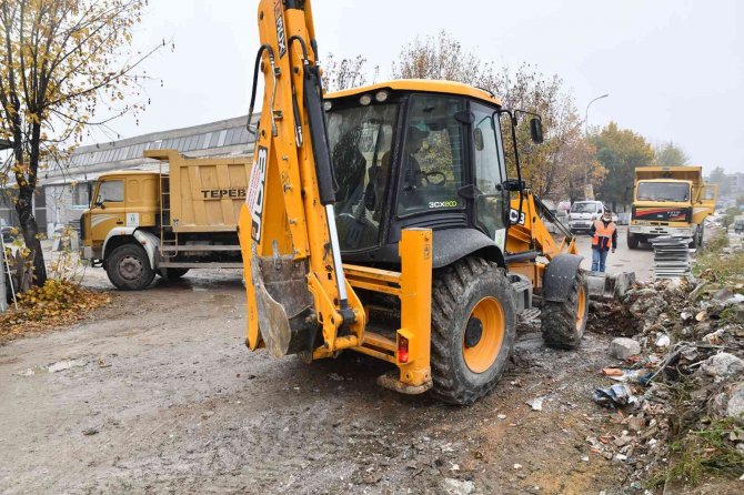 Baksan’da Hafriyat Ve Atık Temizliği