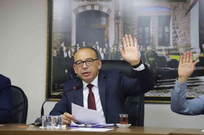 Turgutlu Belediyesi Meclisi Altı Maddeyi Karara Bağladı