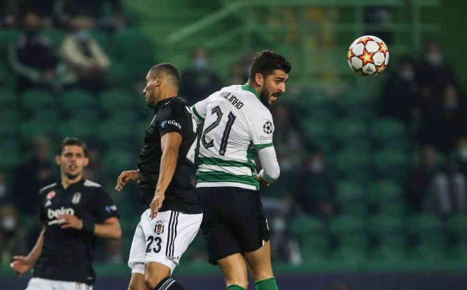 Uefa Şampiyonlar Ligi: Sporting: 3 - Beşiktaş: 0 (İ̇lk Yarı)