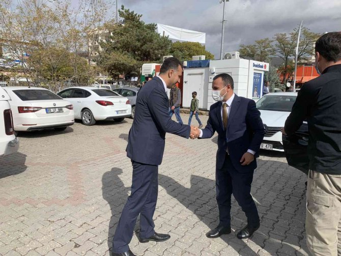 Edremit Kaymakamı Türkman’dan Muradiye Kaymakamı Savar’a Ziyaret
